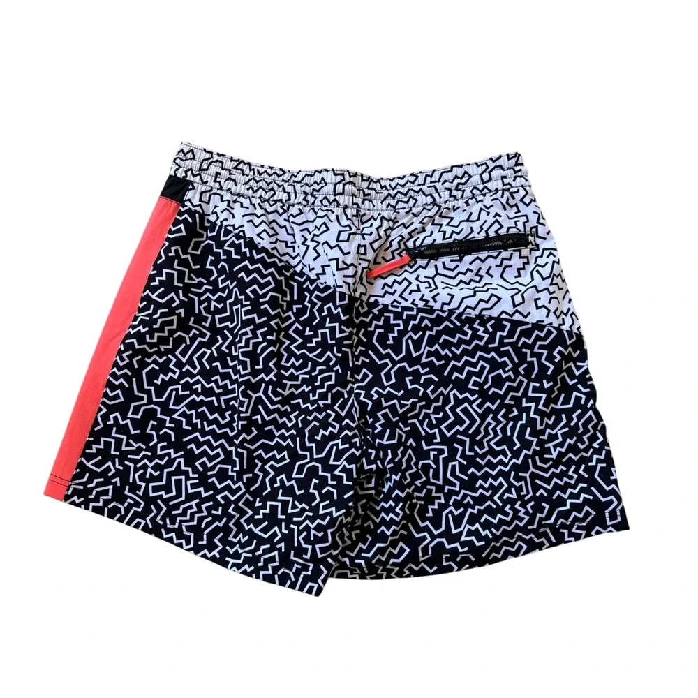 Chubbies Swim Trunks Men Large Black White The Radical 6.5